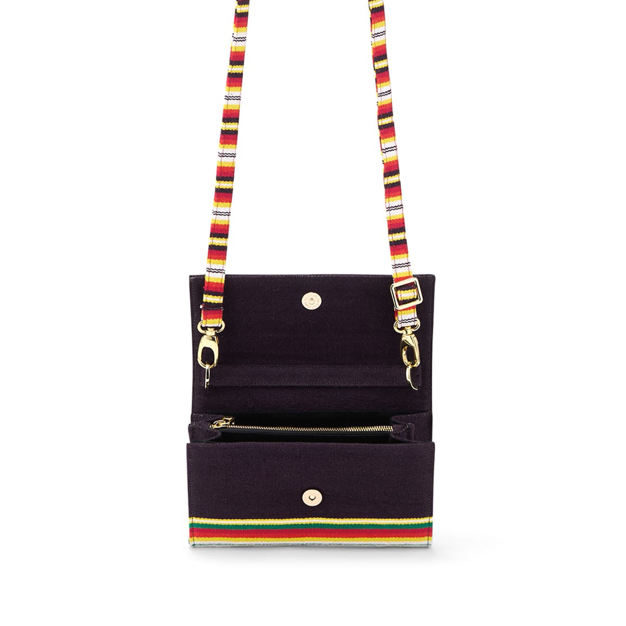 Sustainable travel pouch crafted from GI-tagged Bavani handwoven textile details