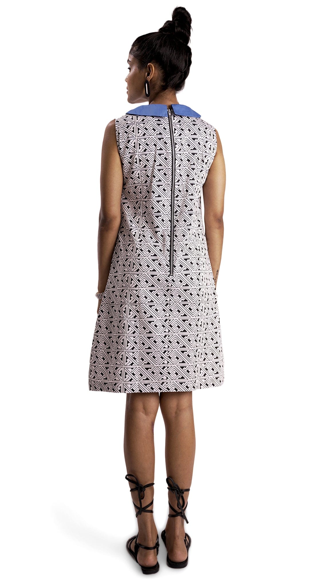 Purisai dress handwoven cotton Therukoothu artist portrait Vino Supraja Atelier