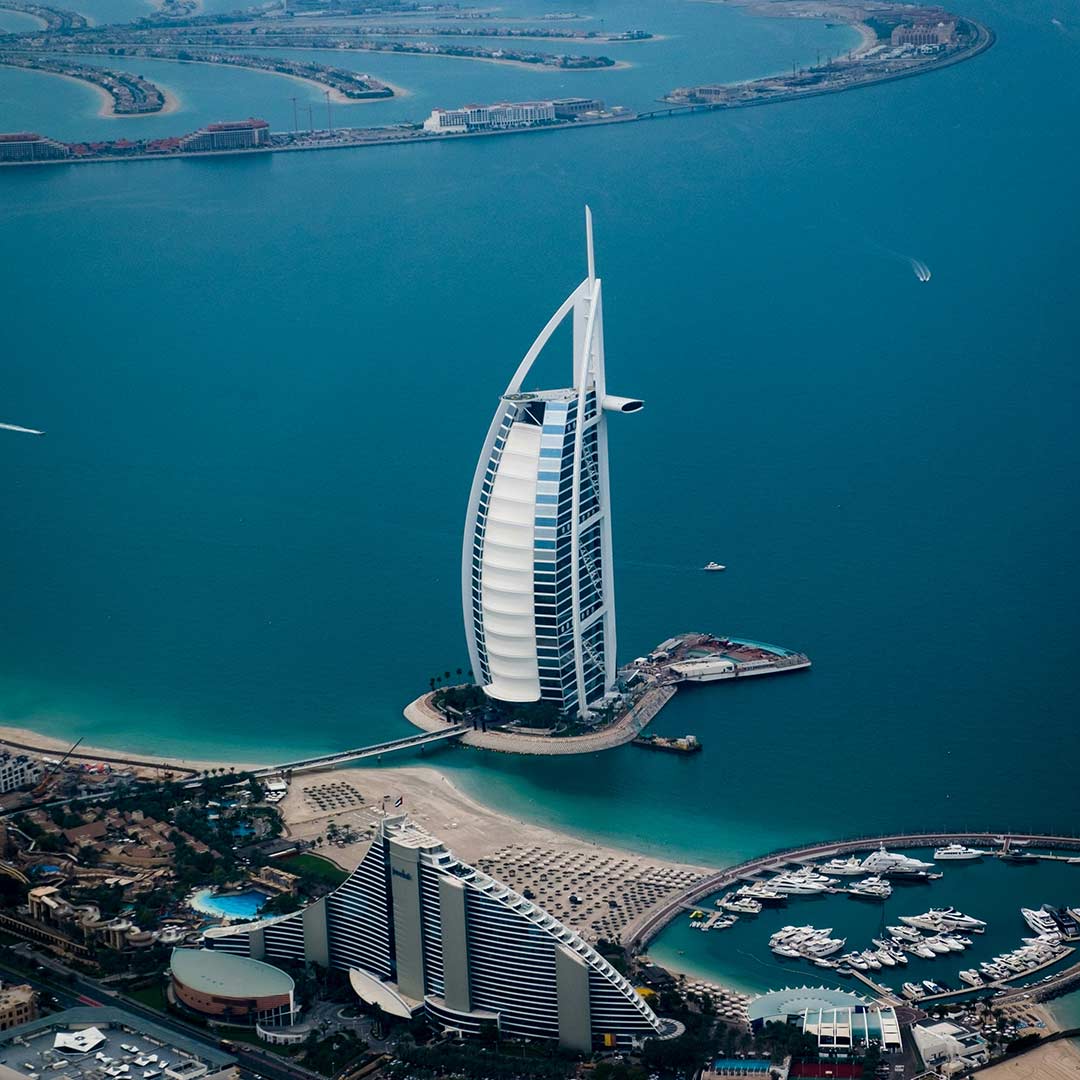 sustainable dubai-burj al arab-vino supraja blog cover-the best sustainable fashion brand of dubai and uae