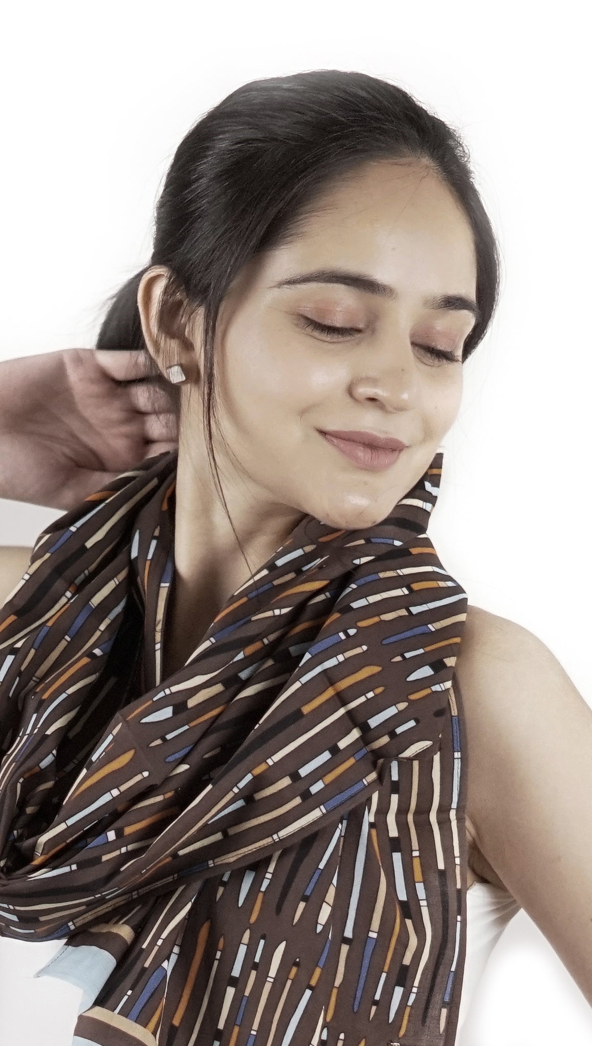 vinosupraja Sustainable ethical fashion UAE Dubai scarf The Totem Scarf